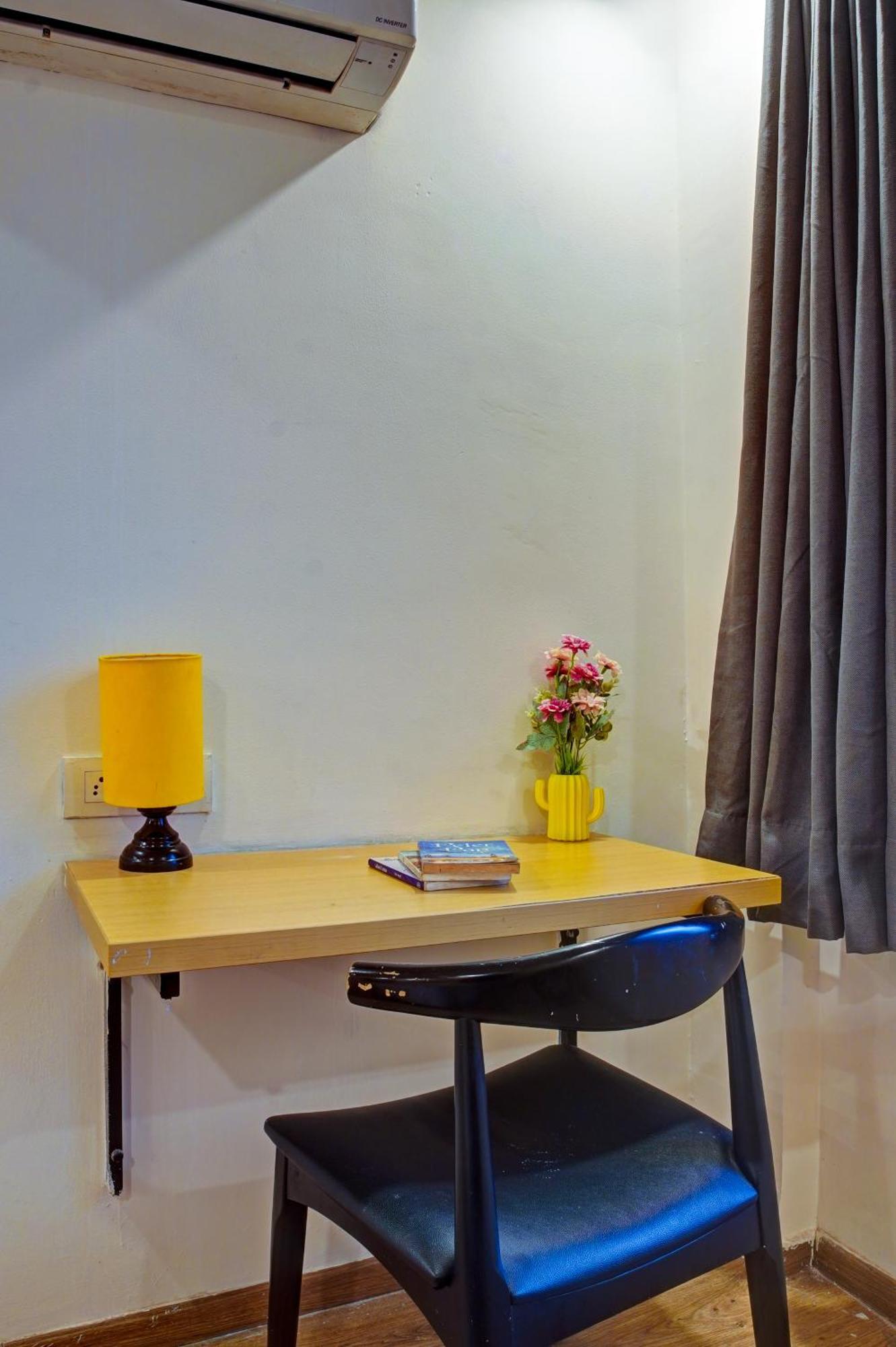 Aerostar Grand Near Yashobhoomi, Dwarka 3* Nova Deli