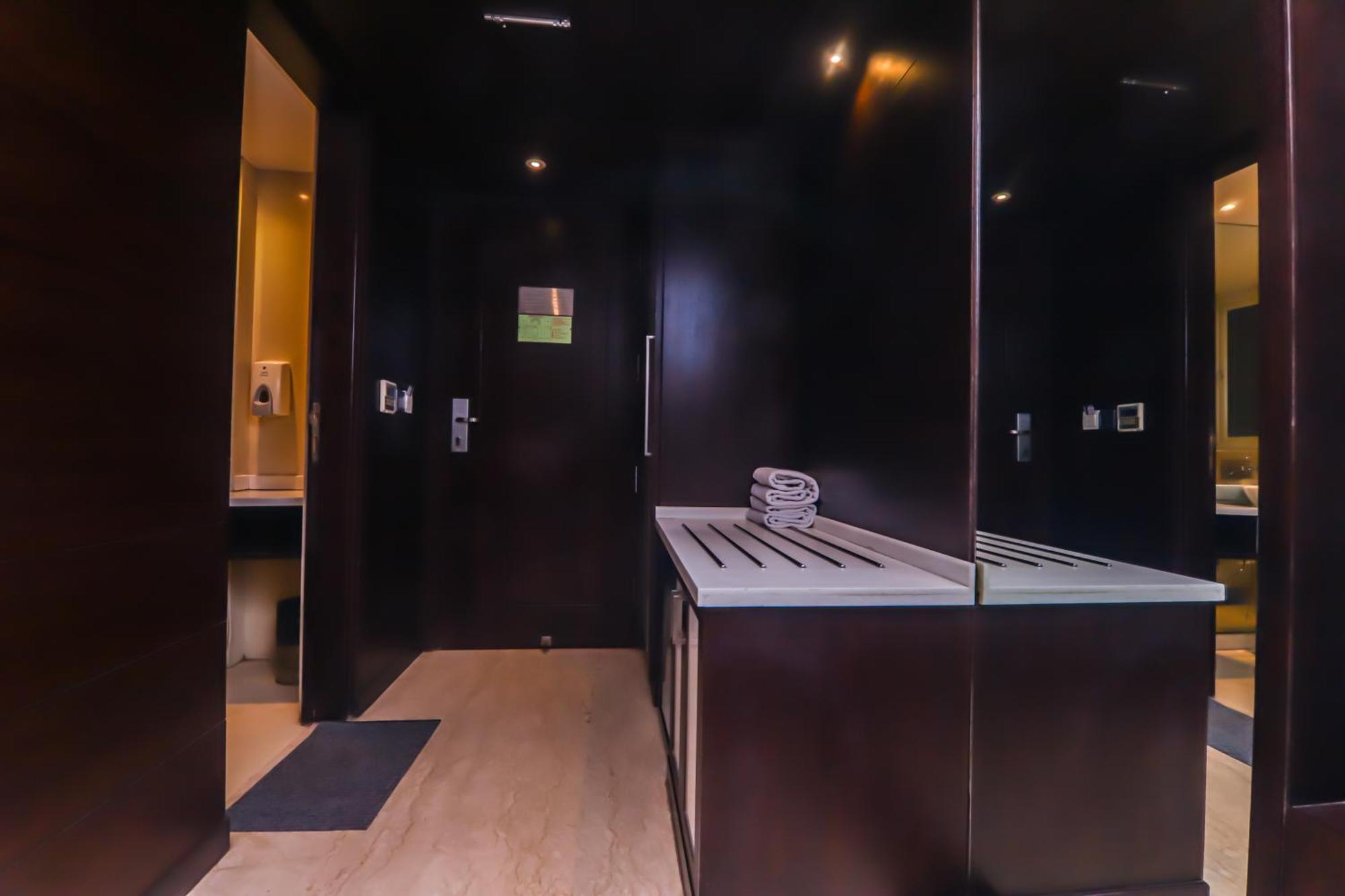 Hotel Godwin Deluxe -Free Airport Pickup -Traveller'S Choice Award Winner 2025 New Delhi