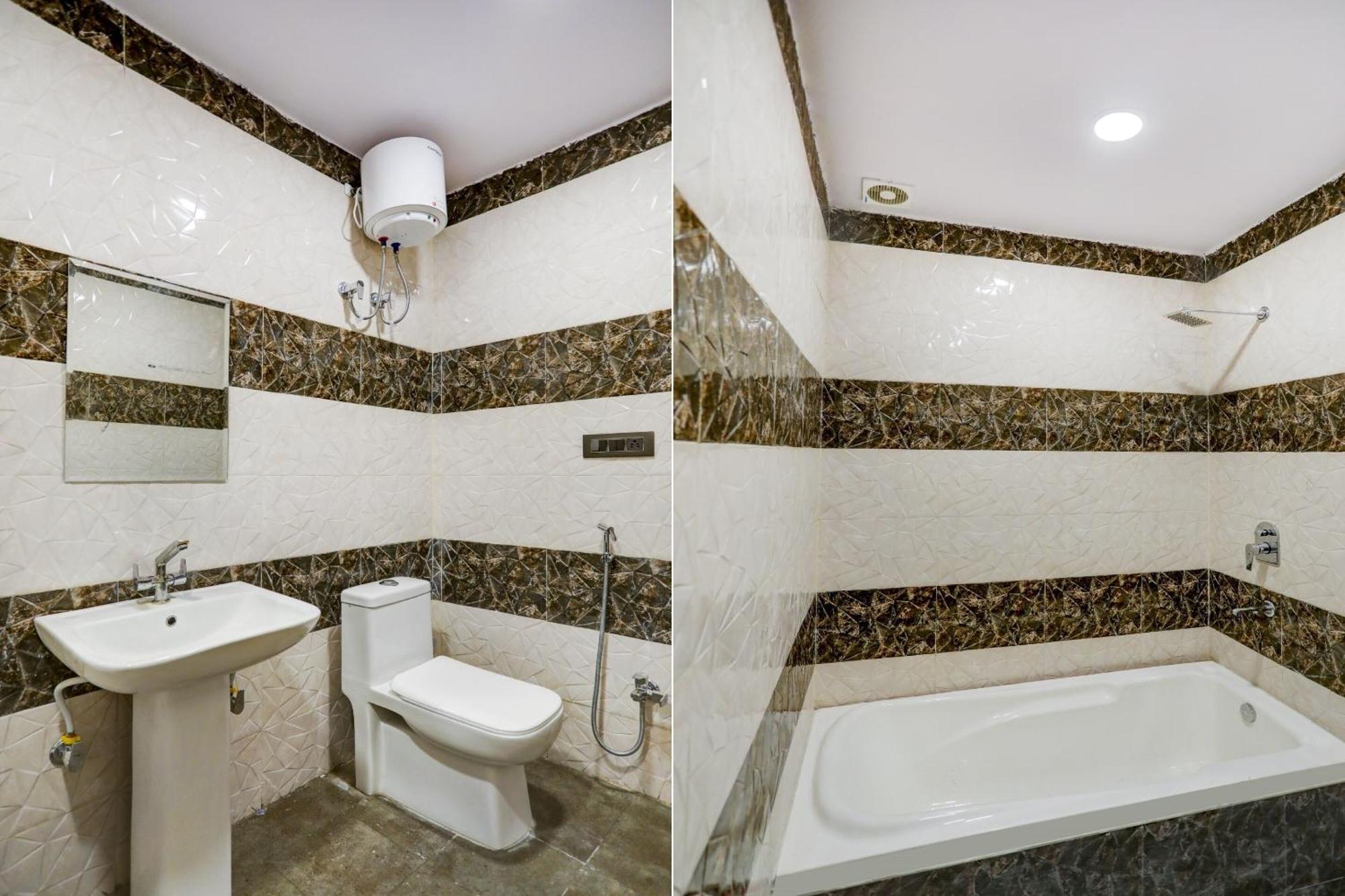 O Royal Lotus Near Ip Extension Metro Station New Delhi