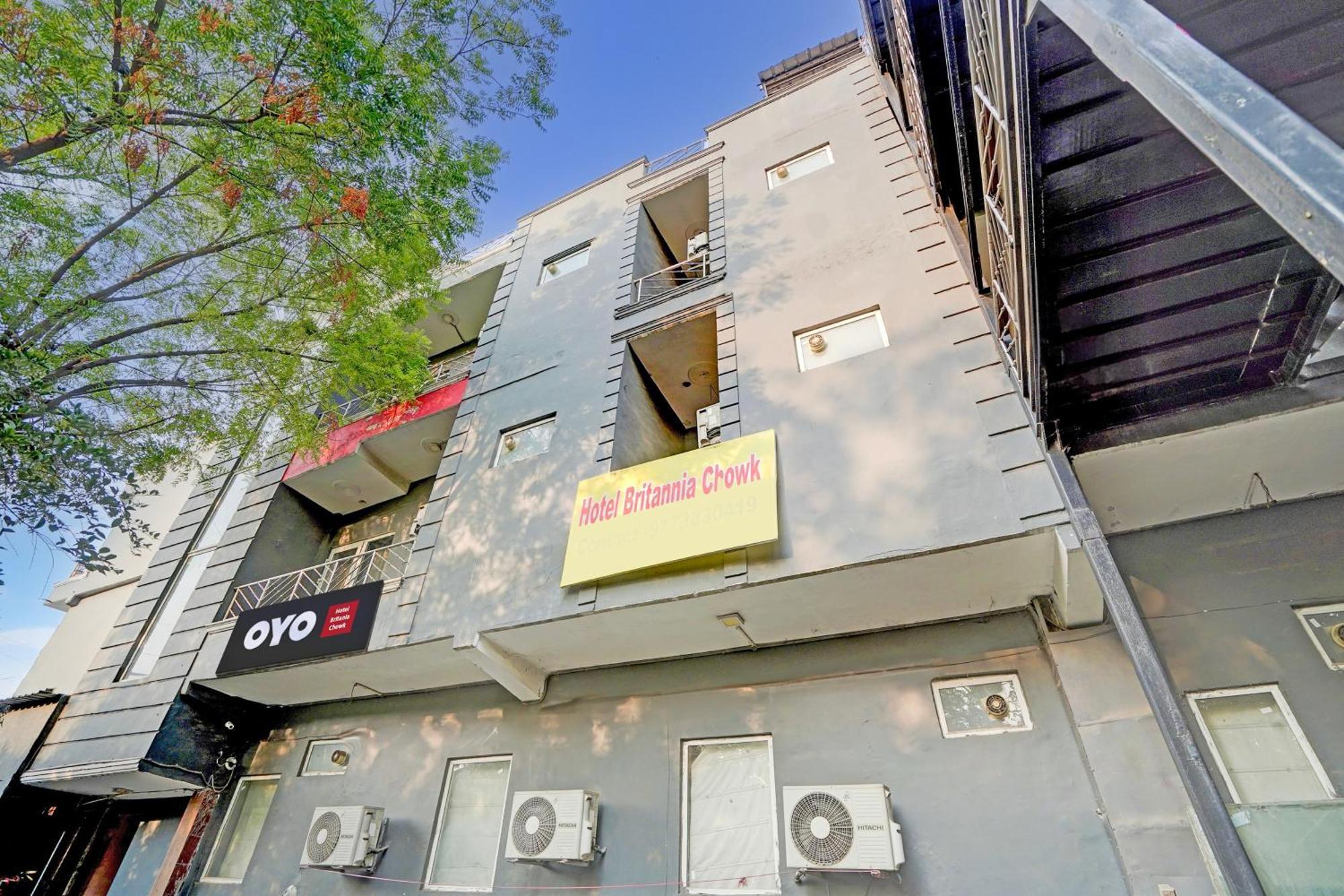 Hotel Super O Britania Chowk 4*