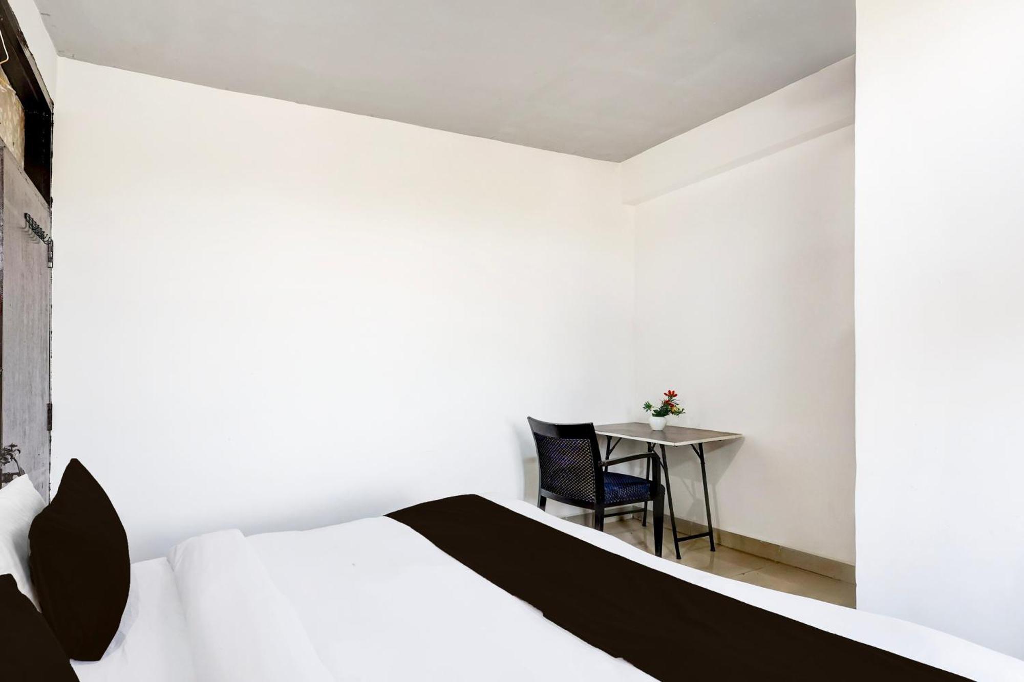 The Prime Palace 3*
