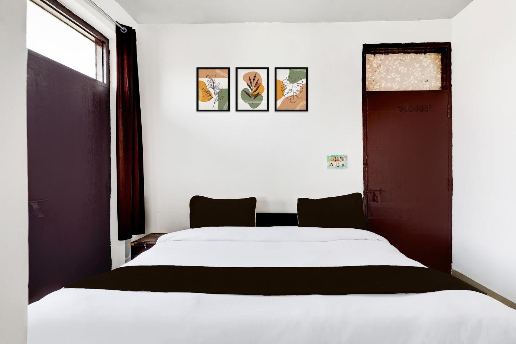 The Prime Palace 3*