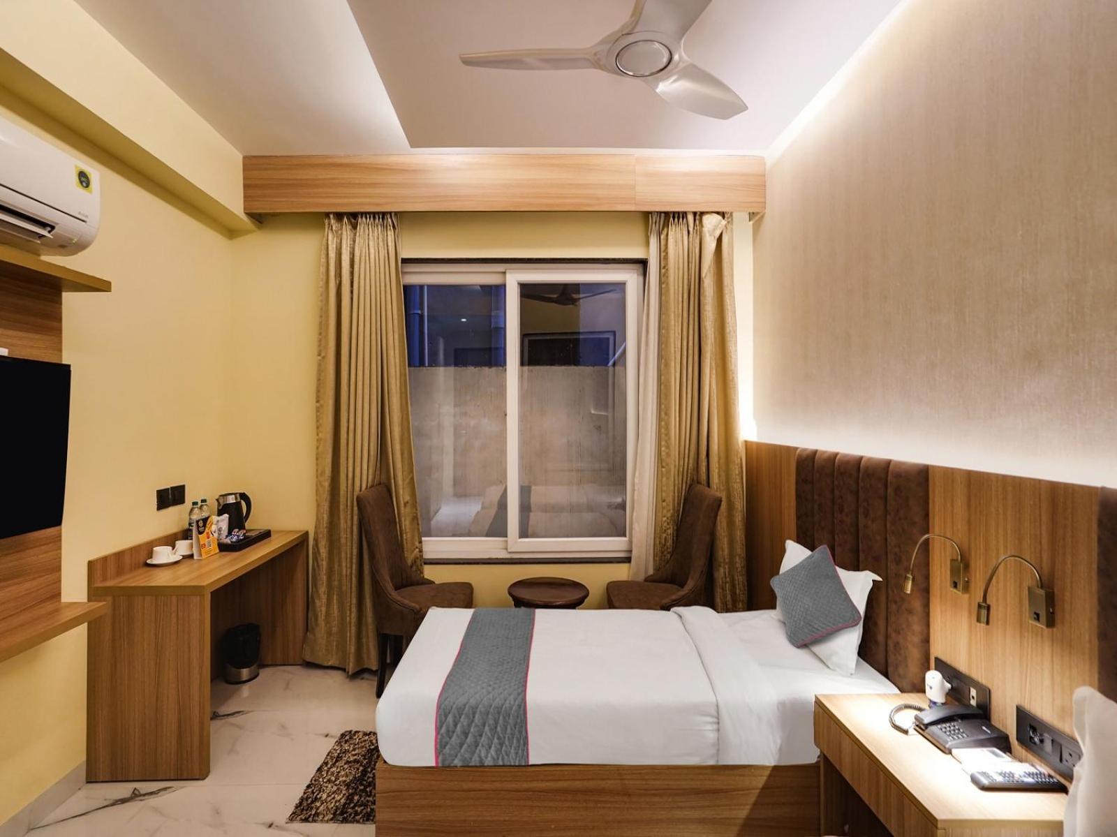Hotel Ivy Plaza Near Delhi Airport New Delhi