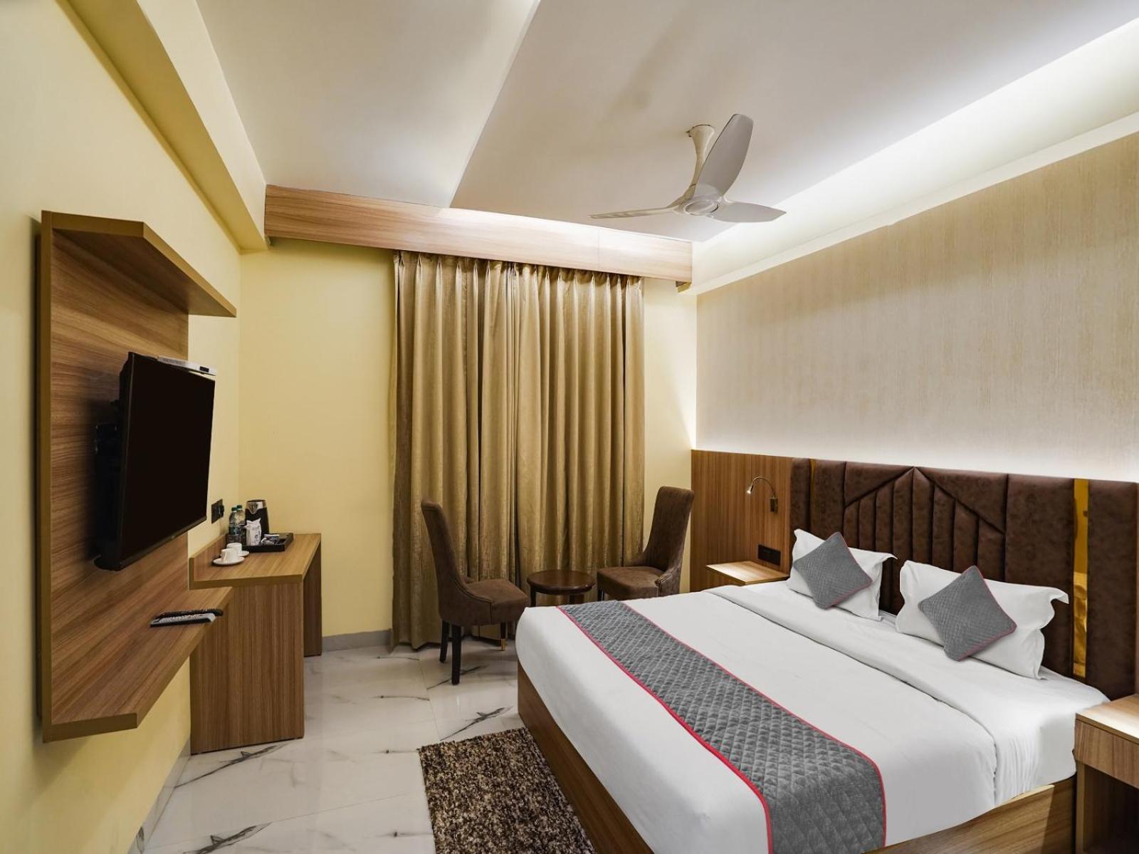 Ivy Plaza Near Delhi Airport 4* New Delhi