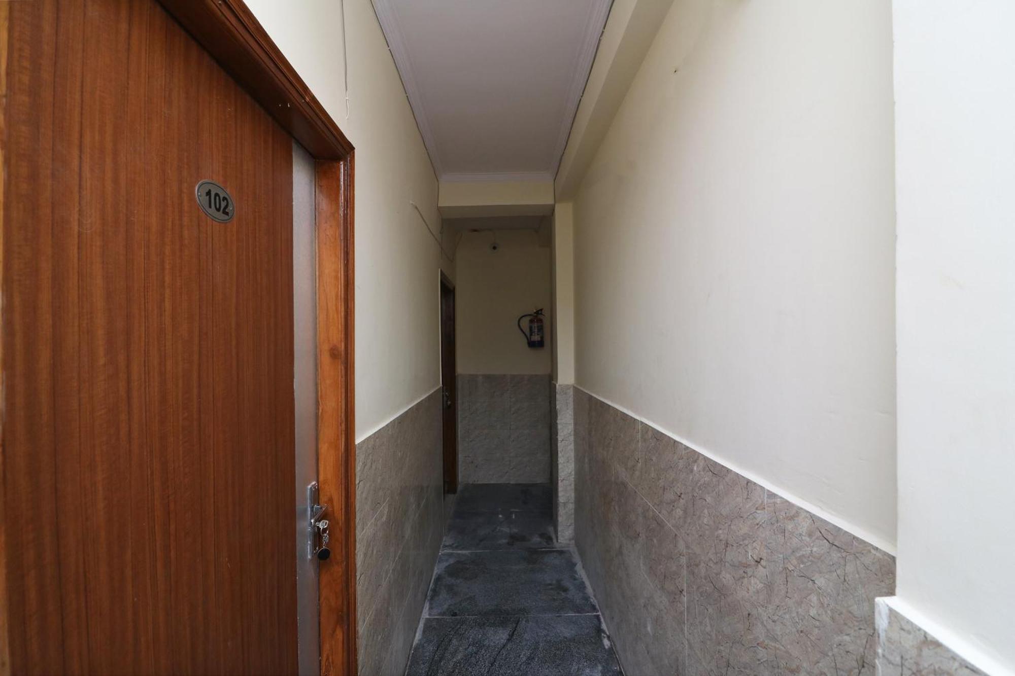 O Karan Hotel Nova Deli