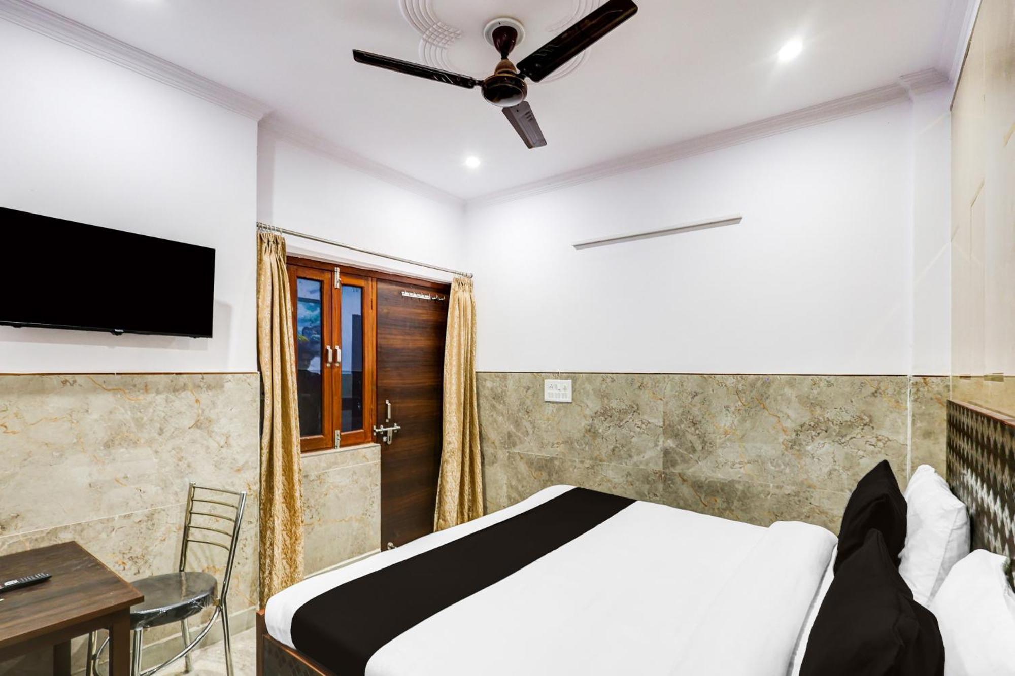 Hotel O Ajeet Homestay New Delhi
