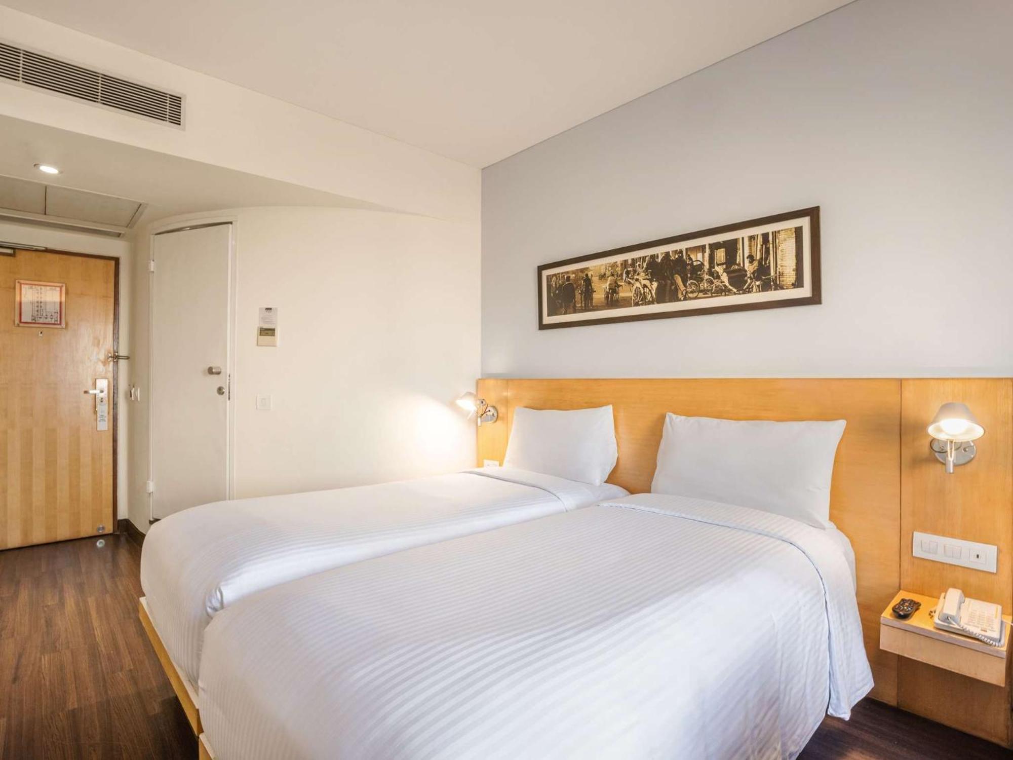 Olive Aero 4* New Delhi