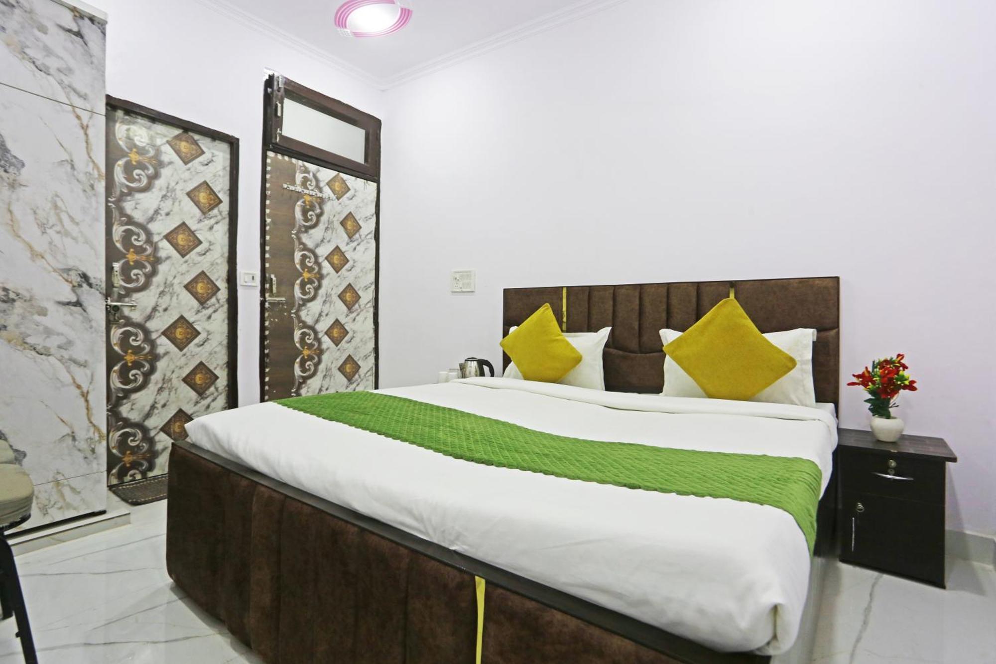 Hotel Twamev Residency 3*