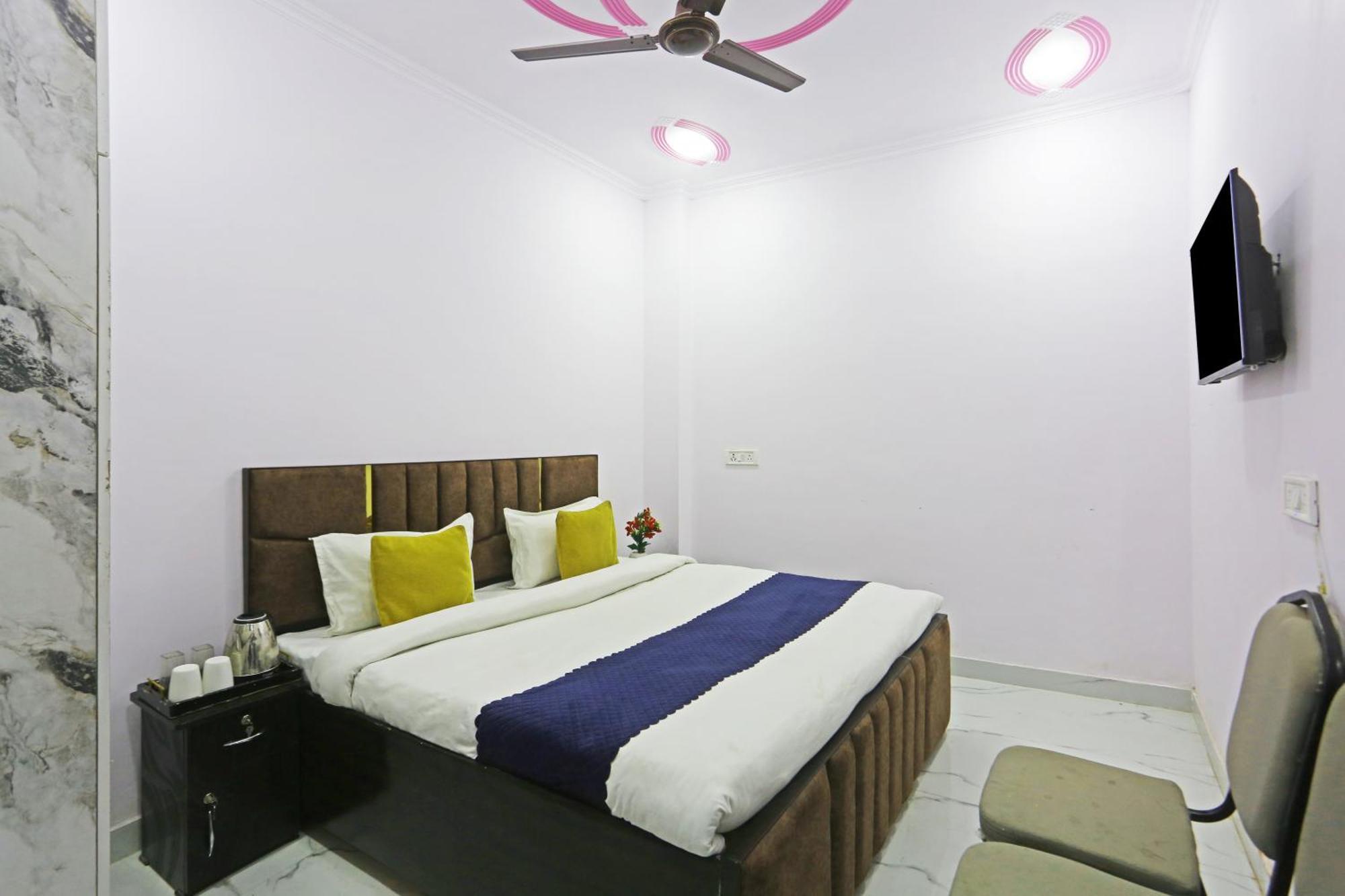 Twamev Residency Hotel 3*