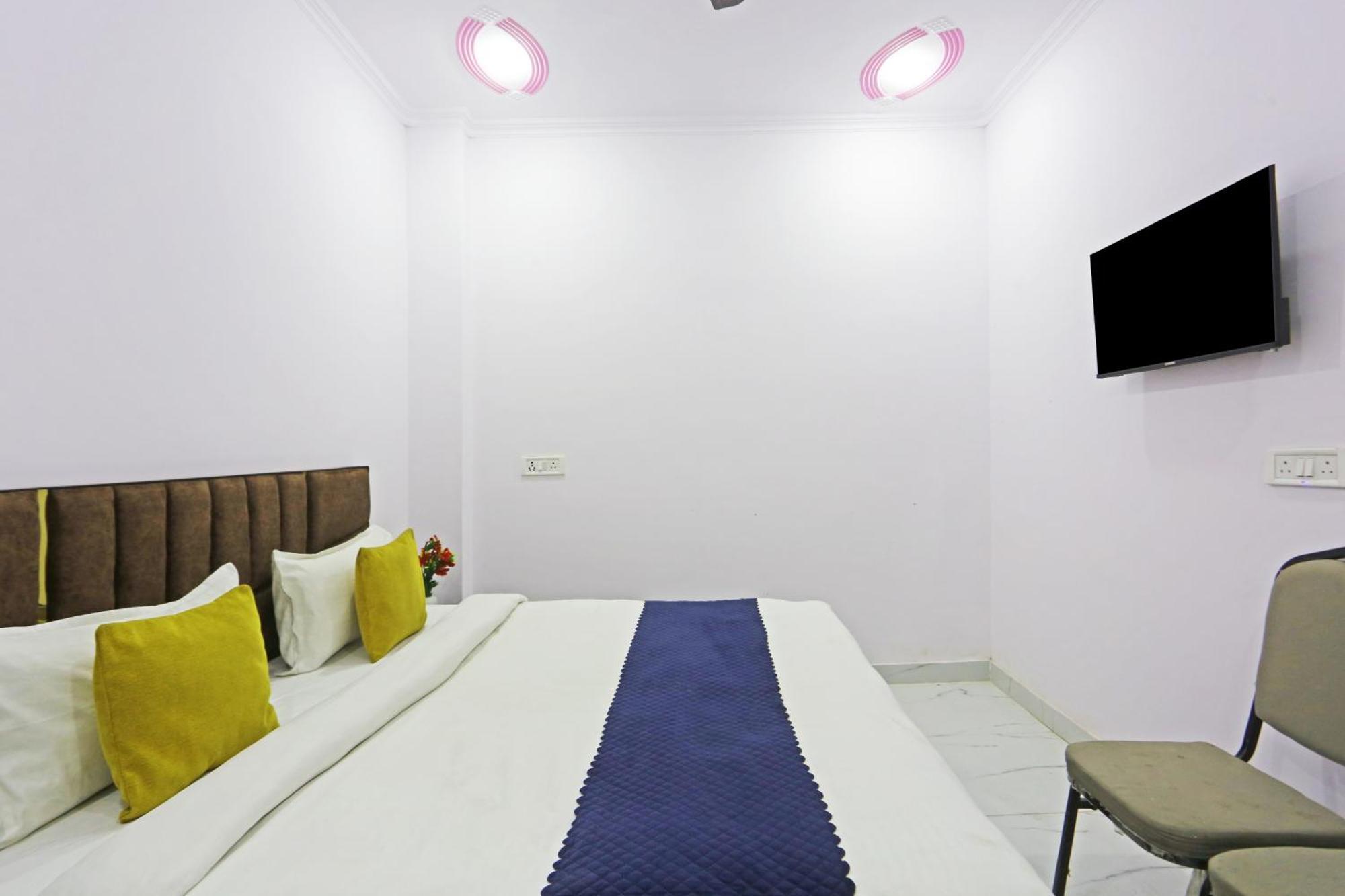Hotel Twamev Residency