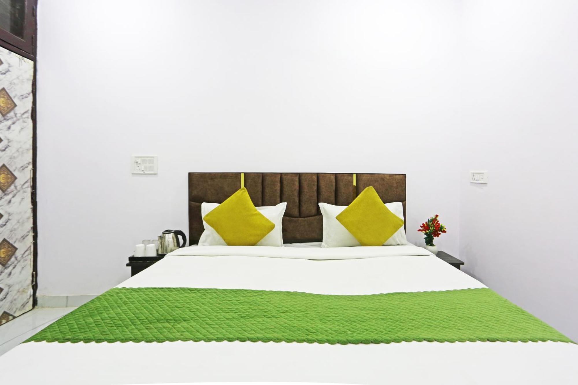 Hotel Twamev Residency