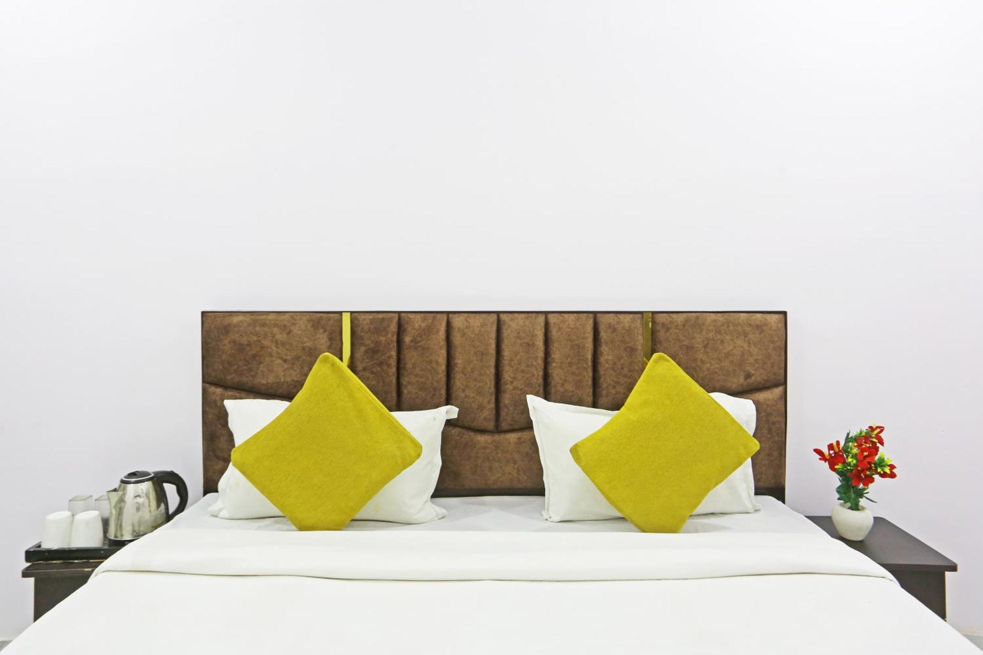 Hotel Twamev Residency