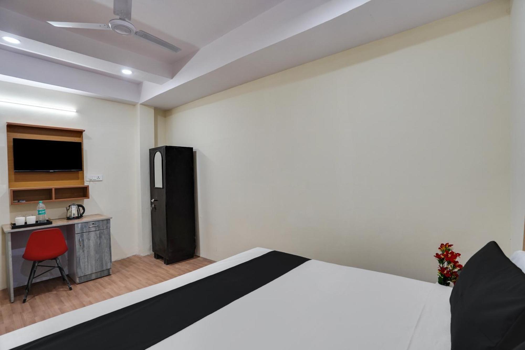 Hotel O Lotus