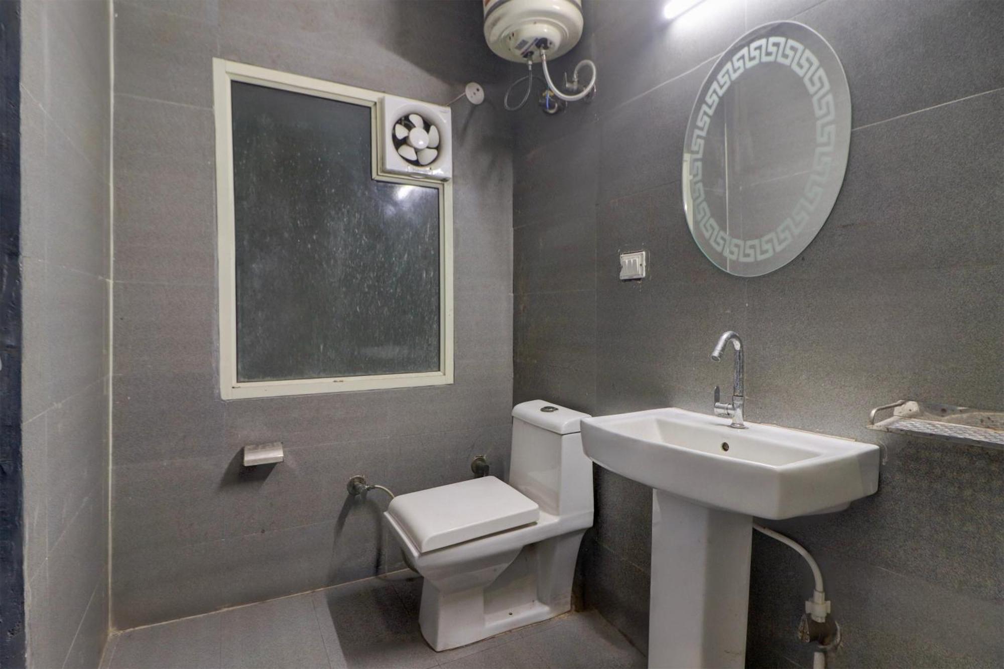 O The Tourist Palace Lavish Key Room's New Delhi