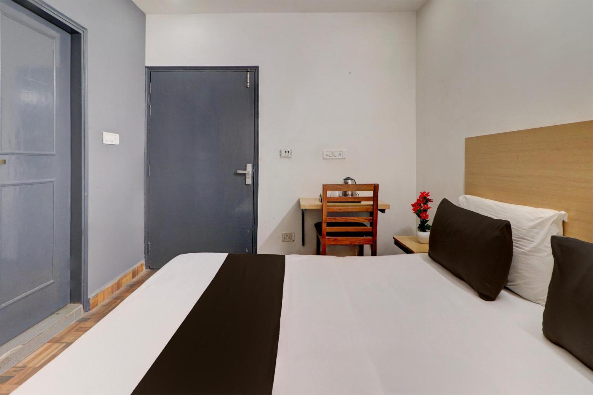 O The Tourist Palace Lavish Key Room's Hotel 4*