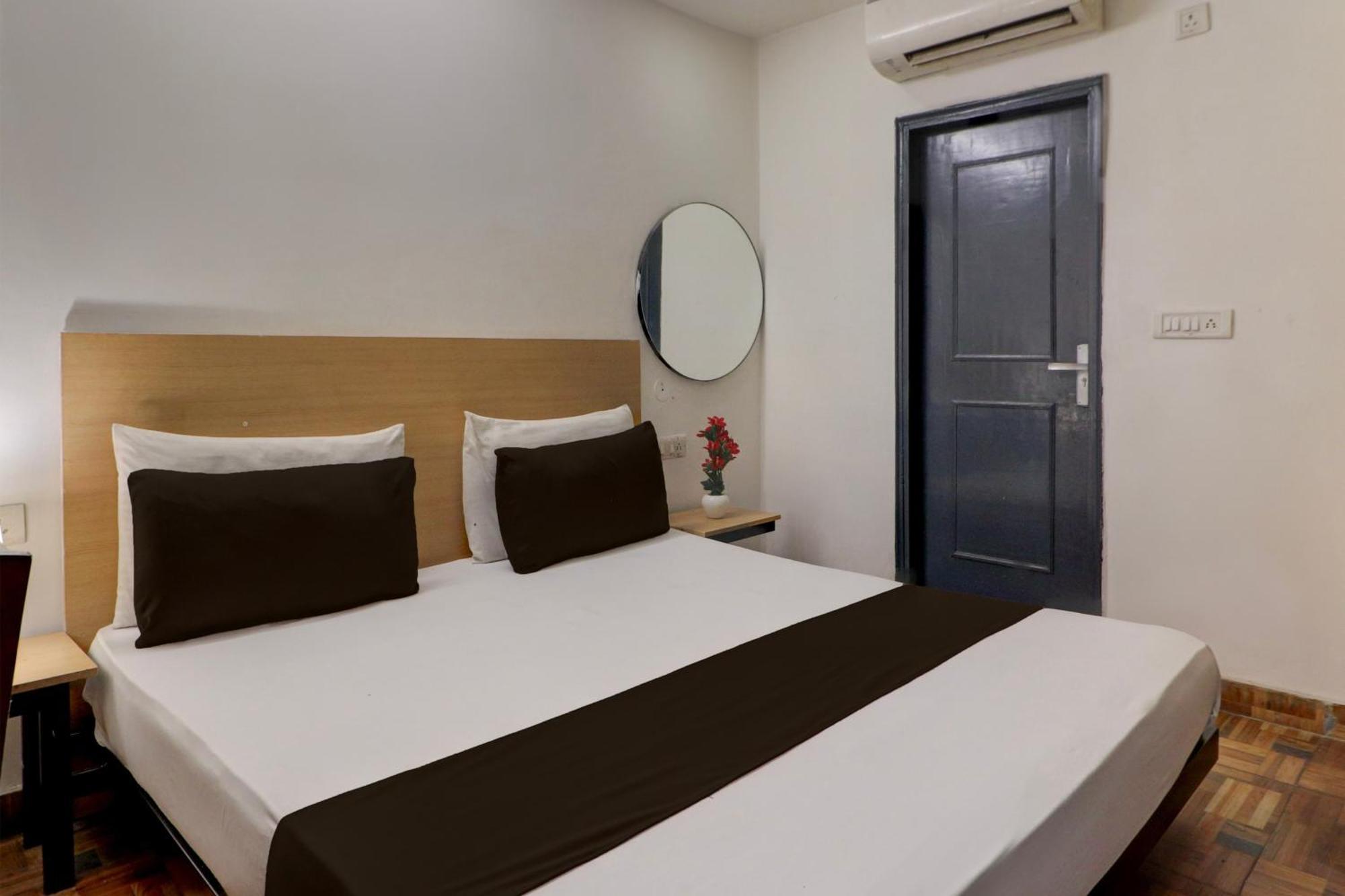 Hotel O The Tourist Palace Lavish Key Room's 4*