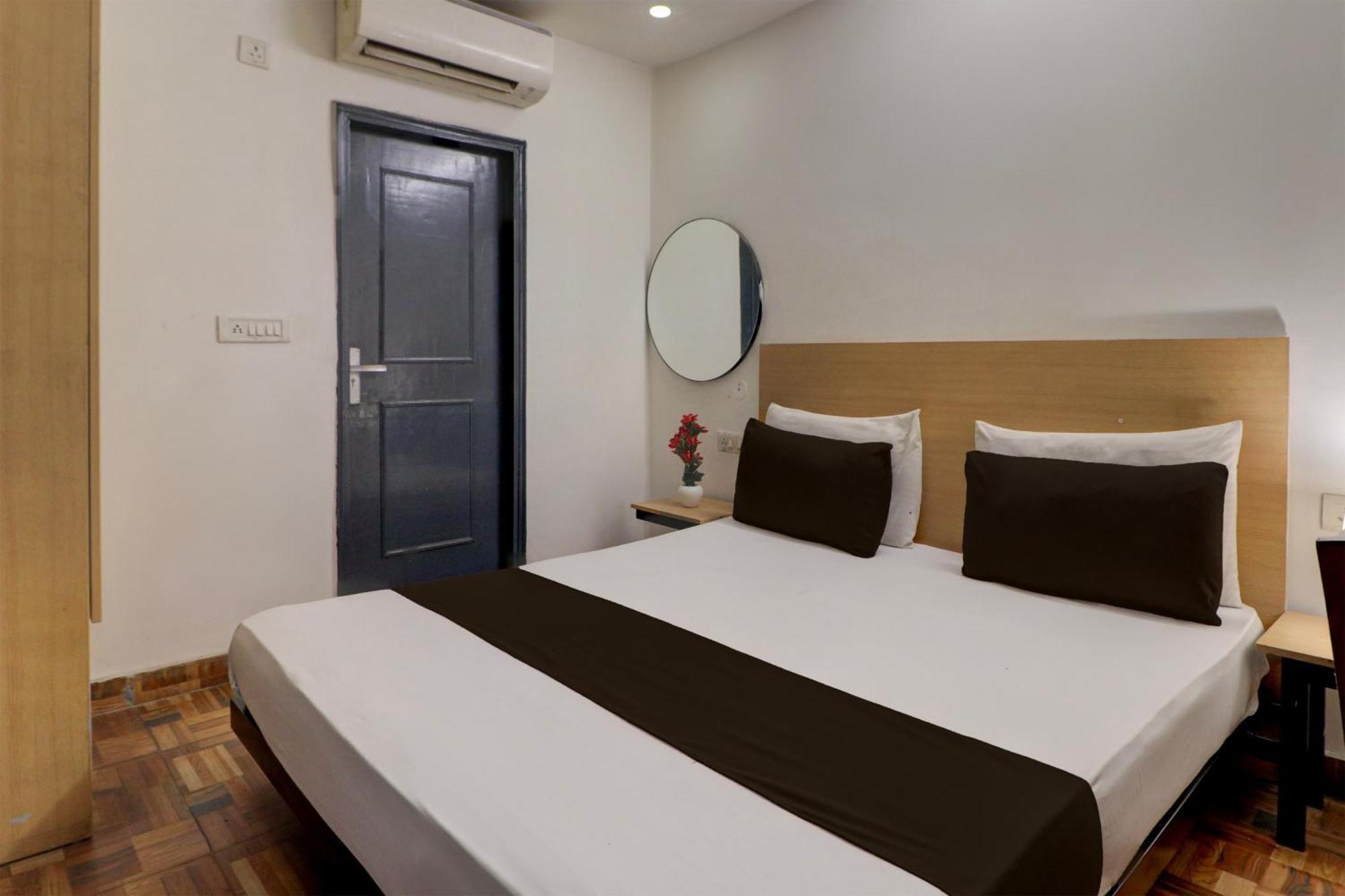 O The Tourist Palace Lavish Key Room's 4*