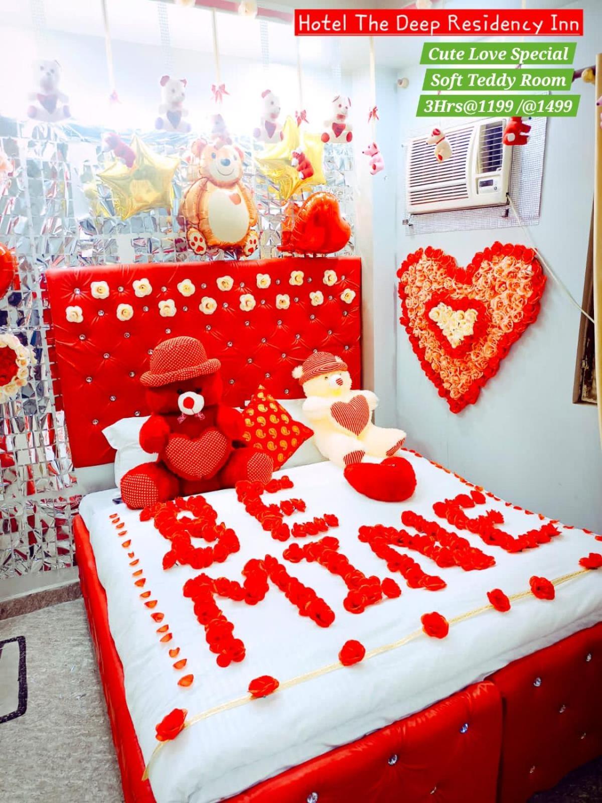 Lover's Point Love hotel *