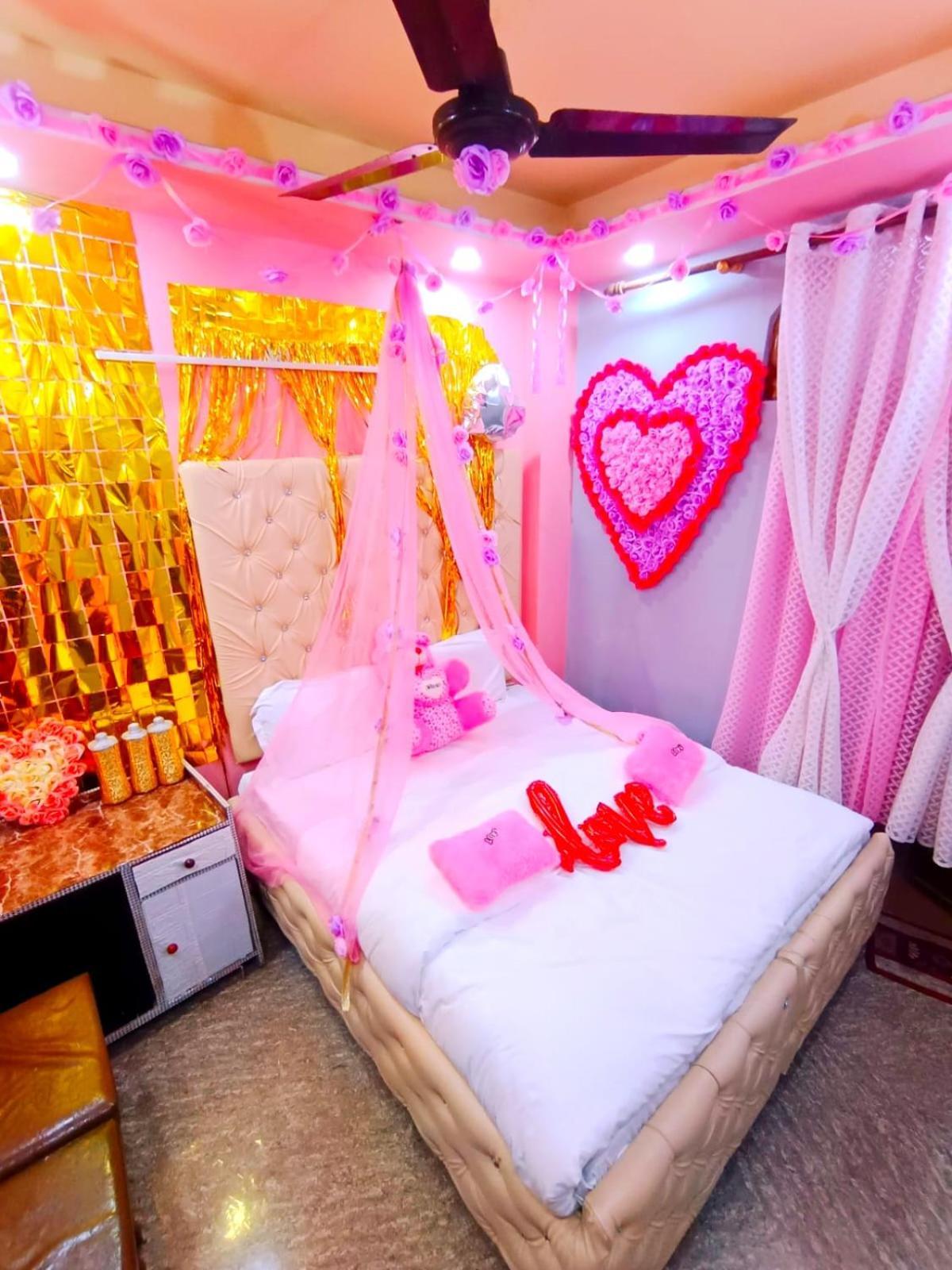 Lover's Point Love hotel New Delhi