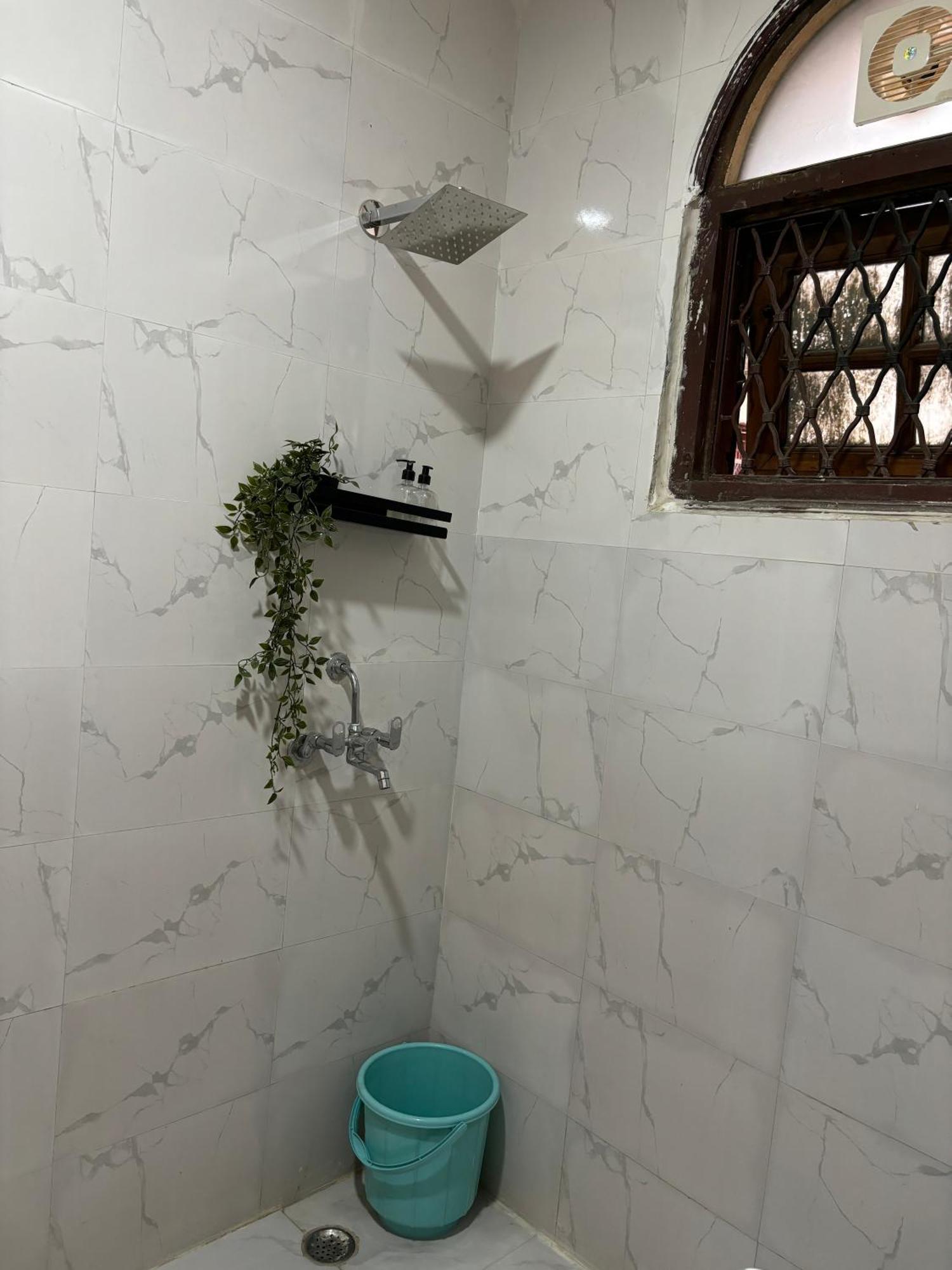 Atharva's By Goaround Homes - Nehru Enclave Metro, South Delhi * New Delhi