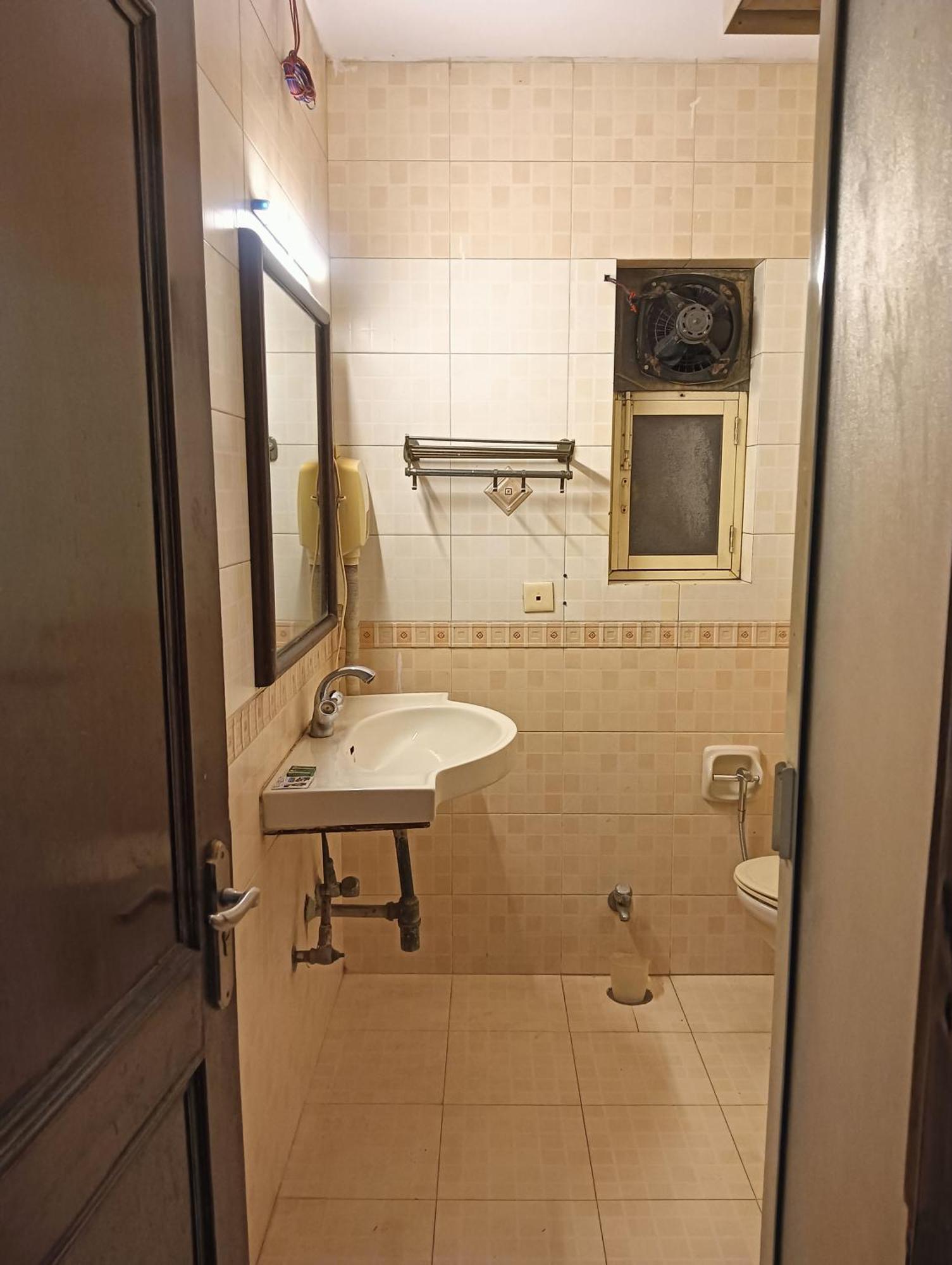 Classic Near Karol Bagh Metro 3* New Delhi