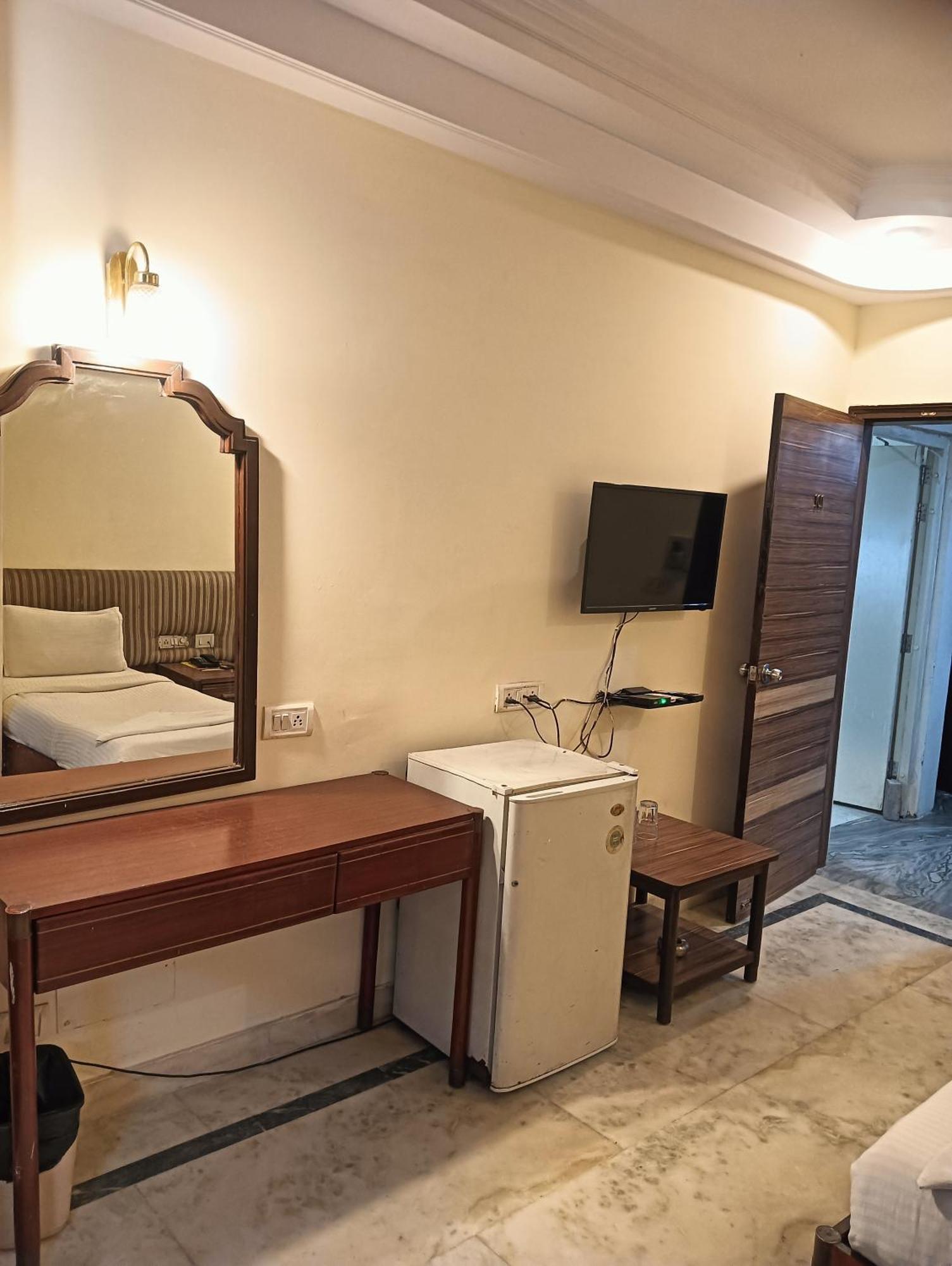 Classic Near Karol Bagh Metro New Delhi