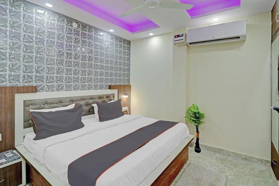 New Plaza Hotel 3*