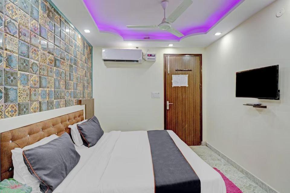 New Plaza Hotel 3*