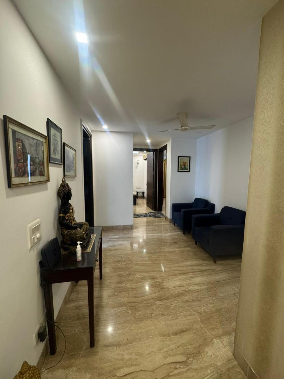 808 New Delhi