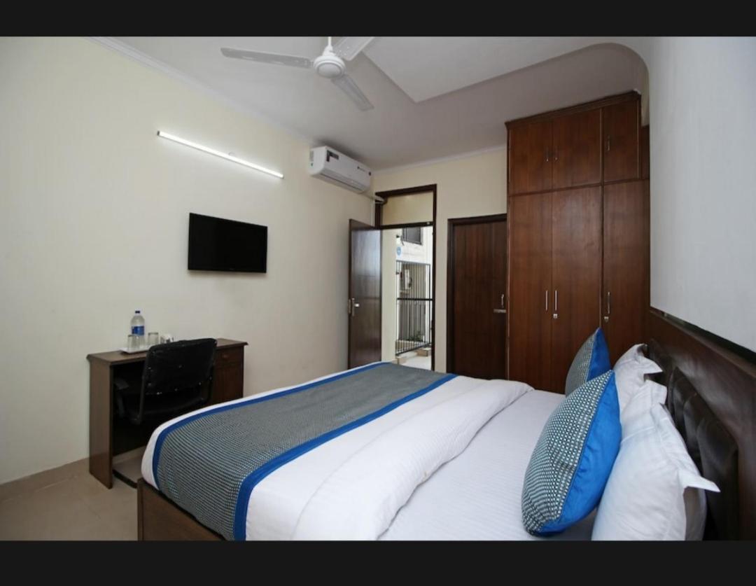 Surya O Hotel 3*