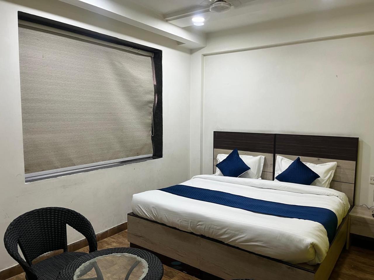 Aerostar Gold - Opposite Max Healthcare Delhi (National Capital Territory of India)