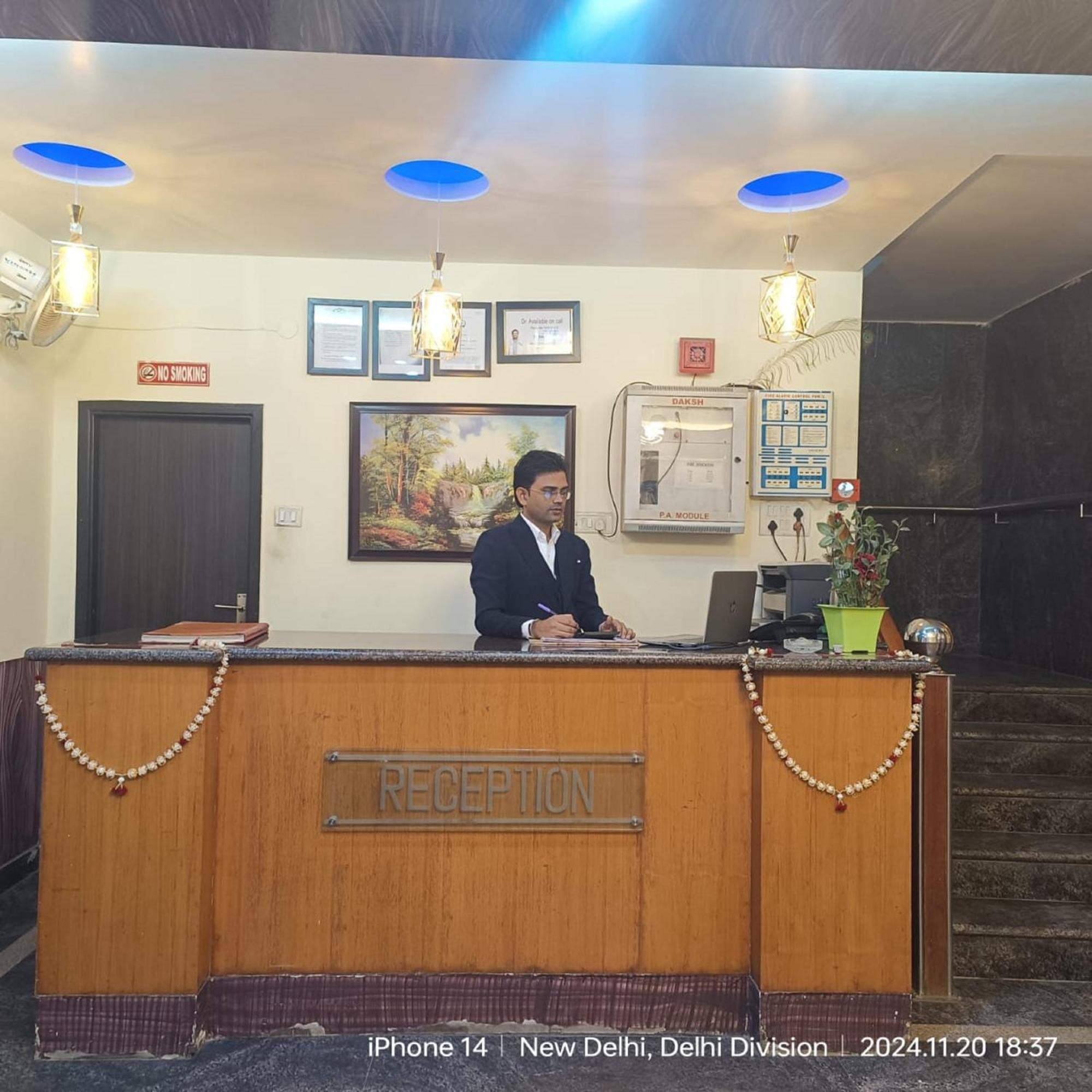 Jet Fox By Aero View Hotel, Delhi Airport 3* New Delhi