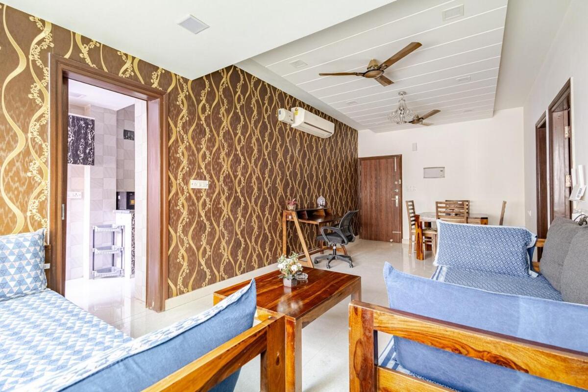 1 Bhk, 2 Bthroms In Vasant Kunj *