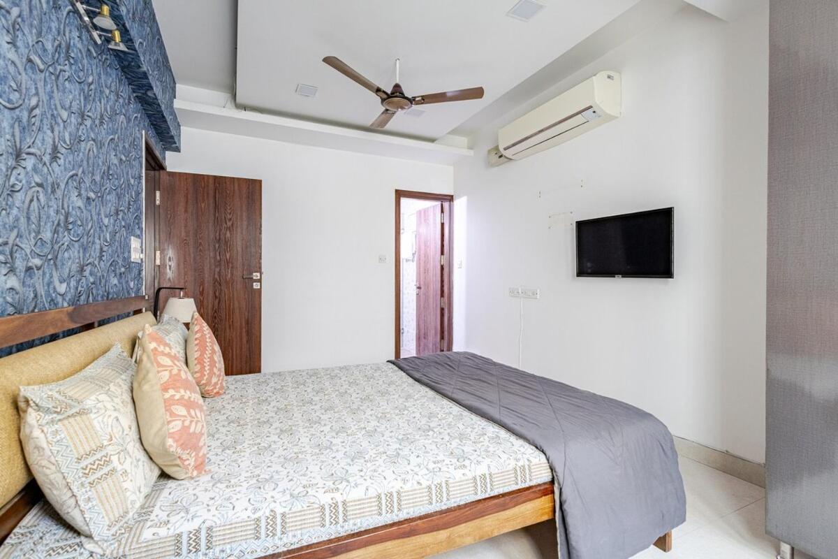 1 Bhk, 2 Bthroms In Vasant Kunj * New Delhi