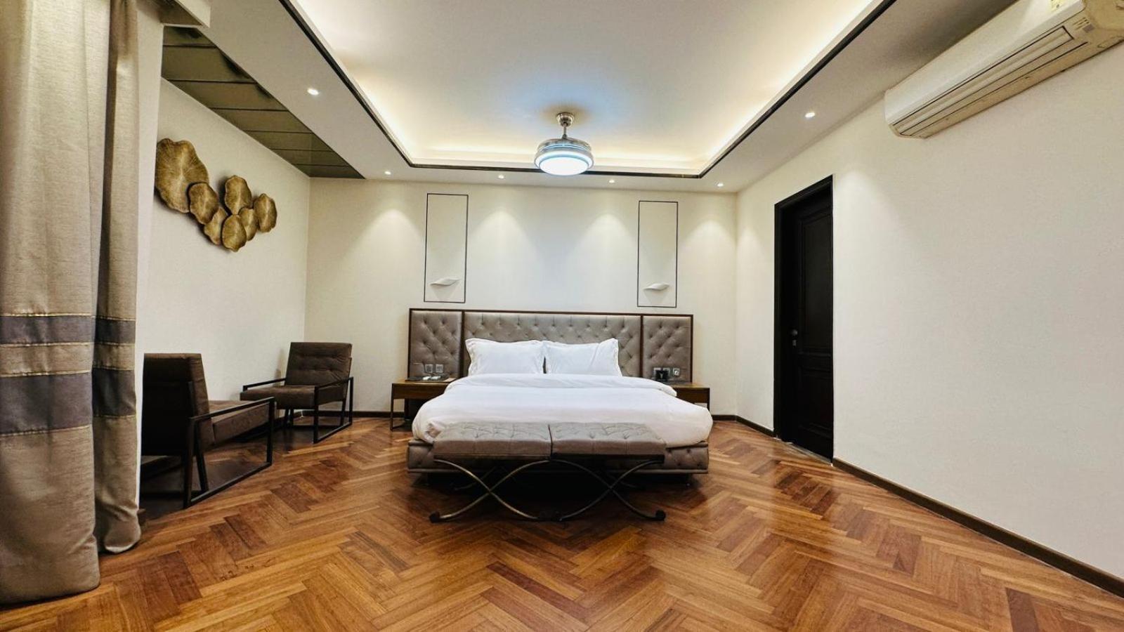 Jpm Home's With Luxury Homestay New Delhi
