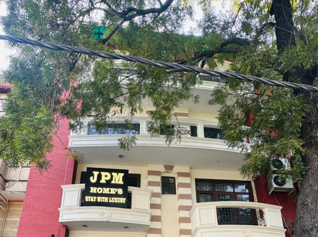 Jpm Home's With Luxury * New Delhi