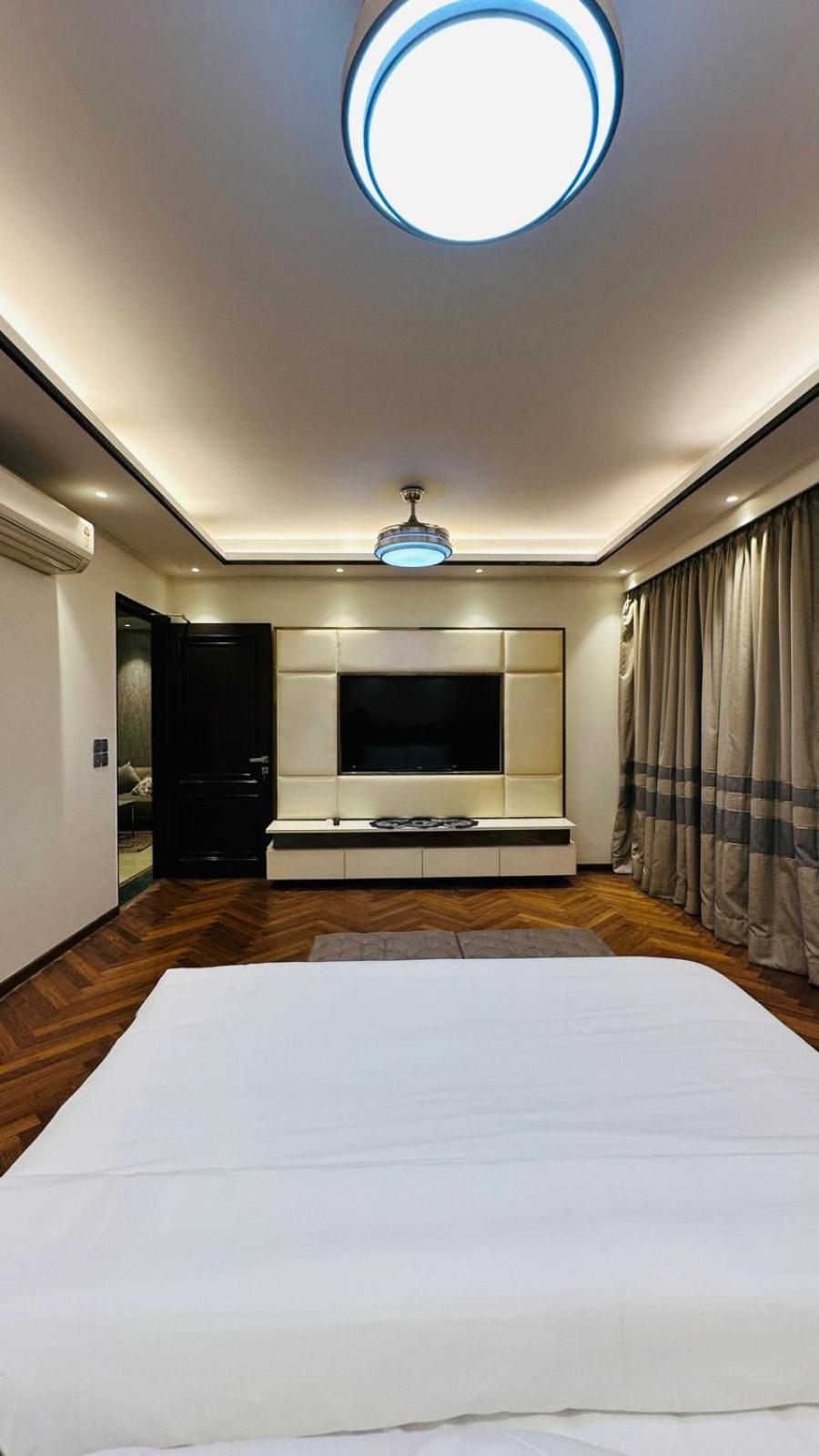 Homestay Jpm Home's With Luxury New Delhi