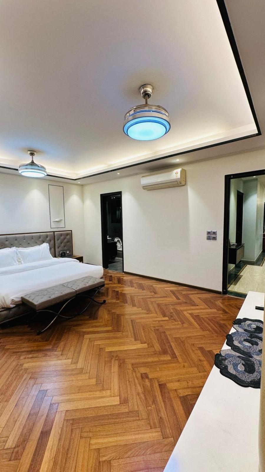 Jpm Home's With Luxury *