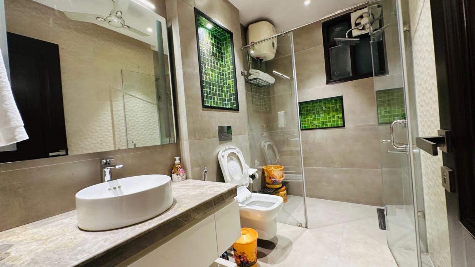 Jpm Home's With Luxury