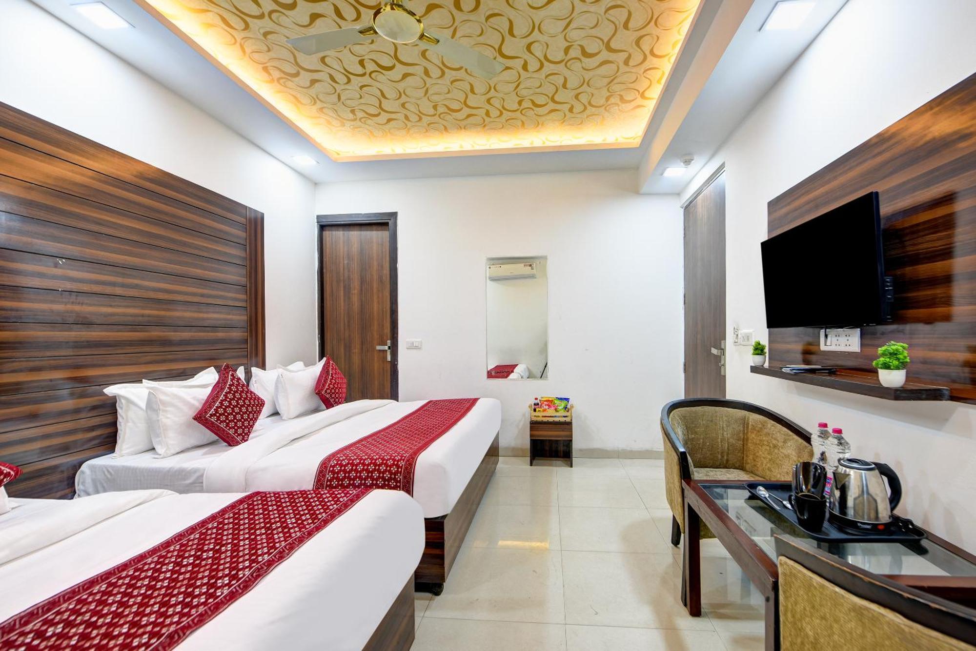 Hotel Airport Devrana Nova Deli