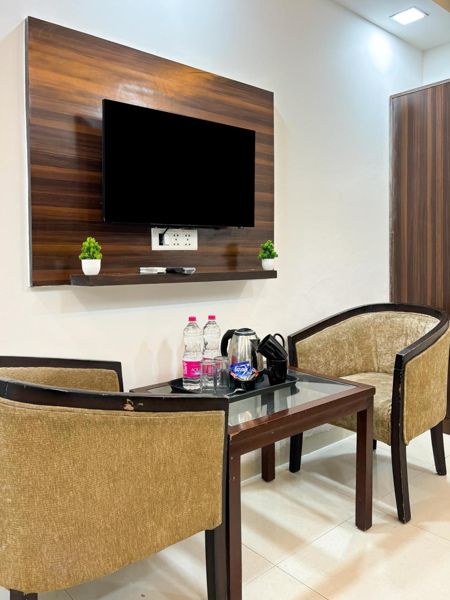 Airport Devrana Hotel