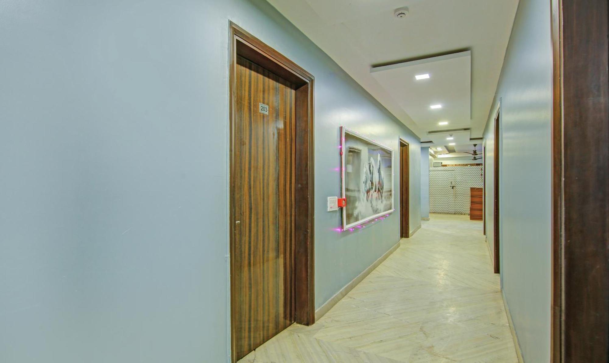 Hotel Itsy Prime 3*