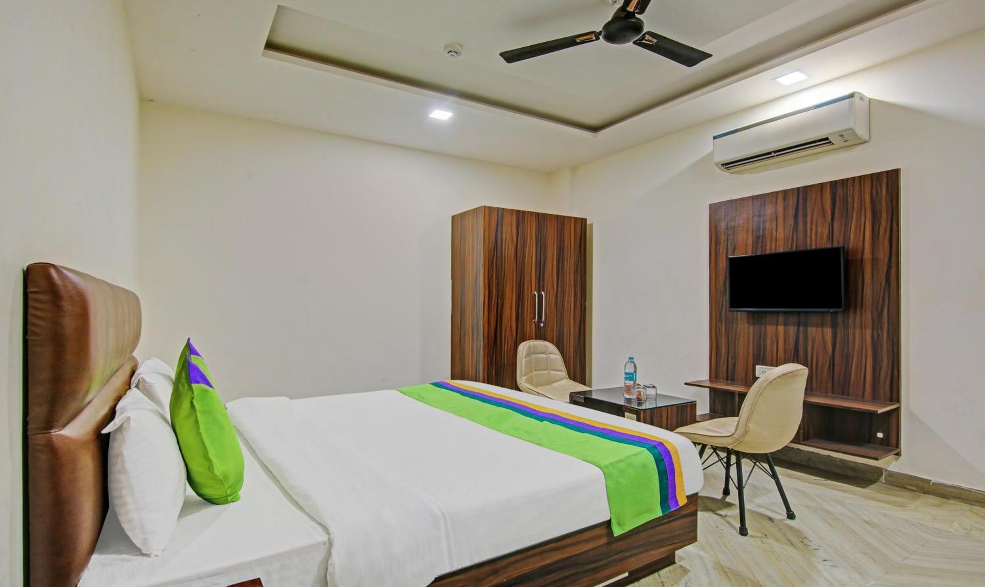 Itsy Prime Delhi (National Capital Territory of India)