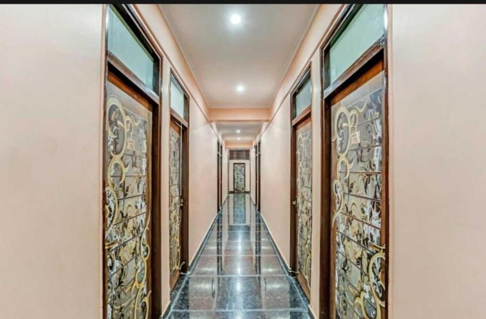 O Dream Residency 3* New Delhi