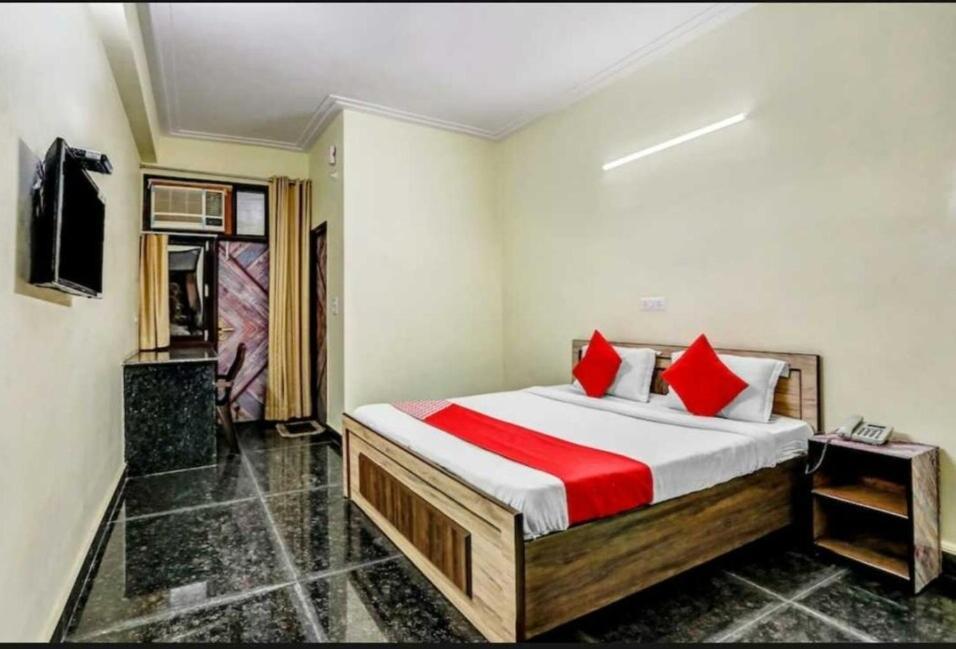 O Dream Residency 3* New Delhi