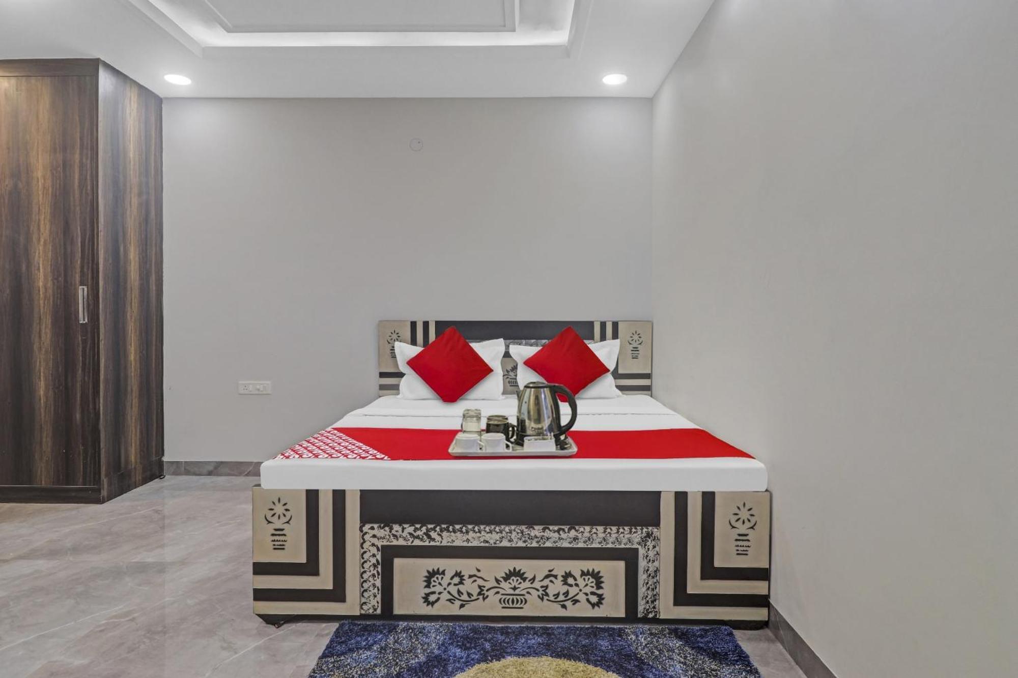 O Amazing 4* New Delhi