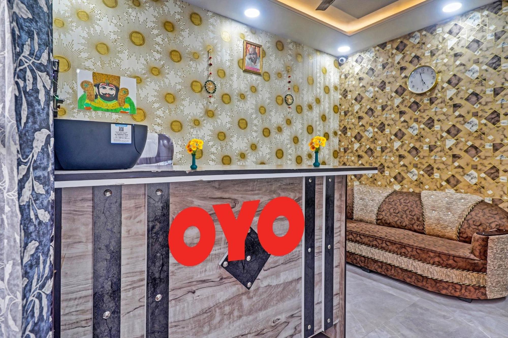 Hotel O Amazing 4*