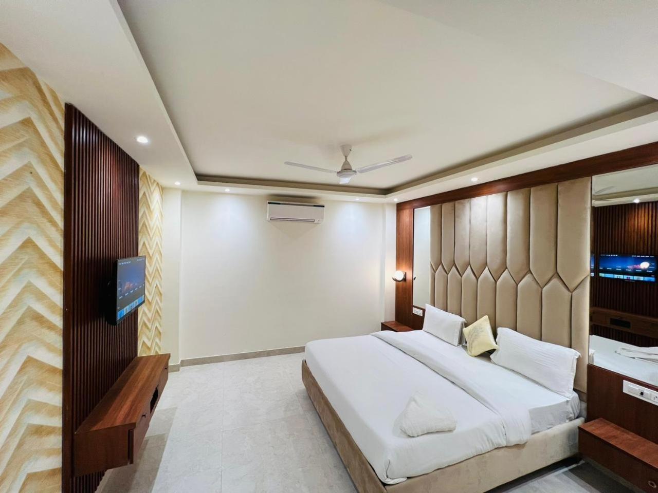 Hotel Riverb