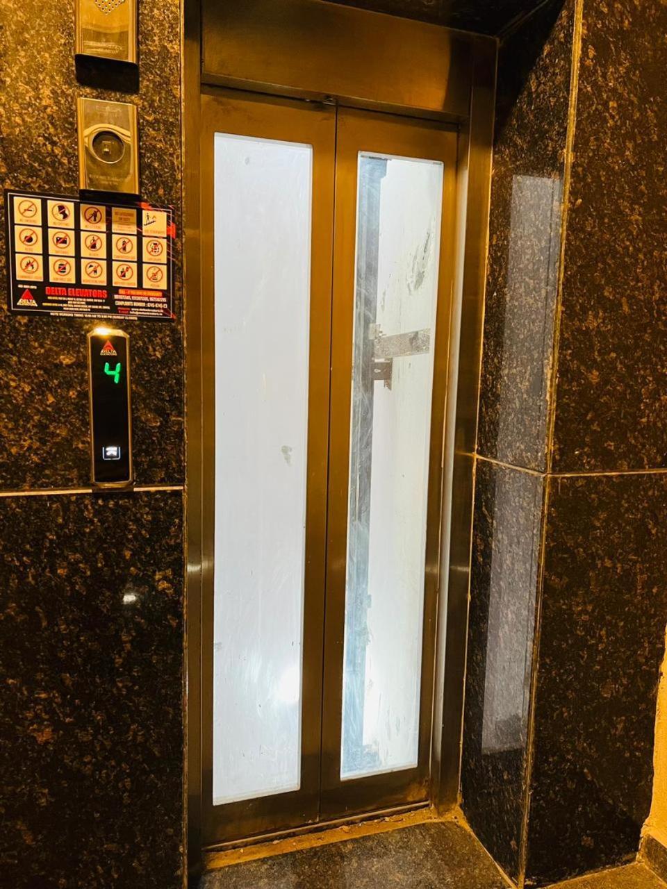 Riverb Hotel New Delhi