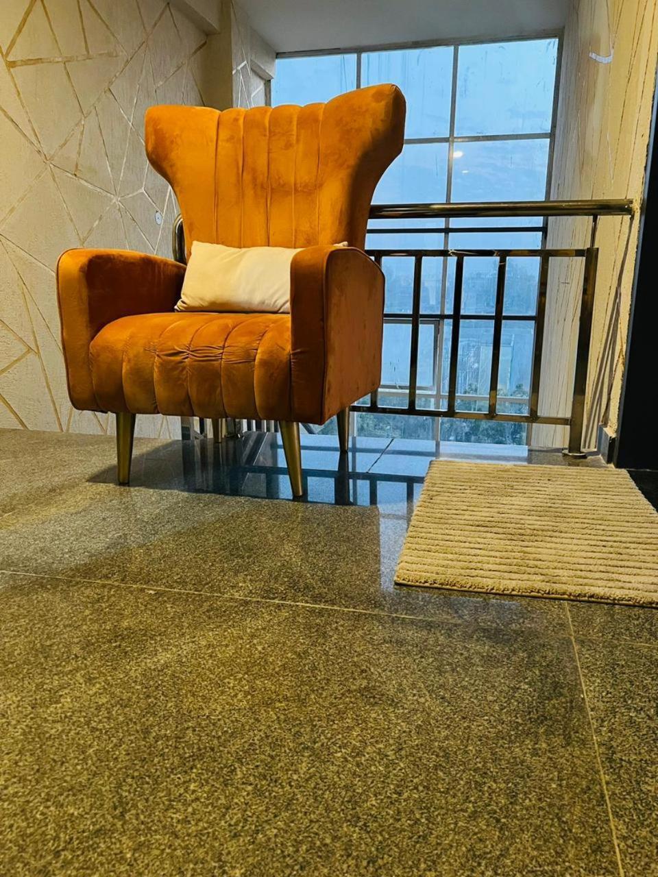 Riverb Hotel 3*